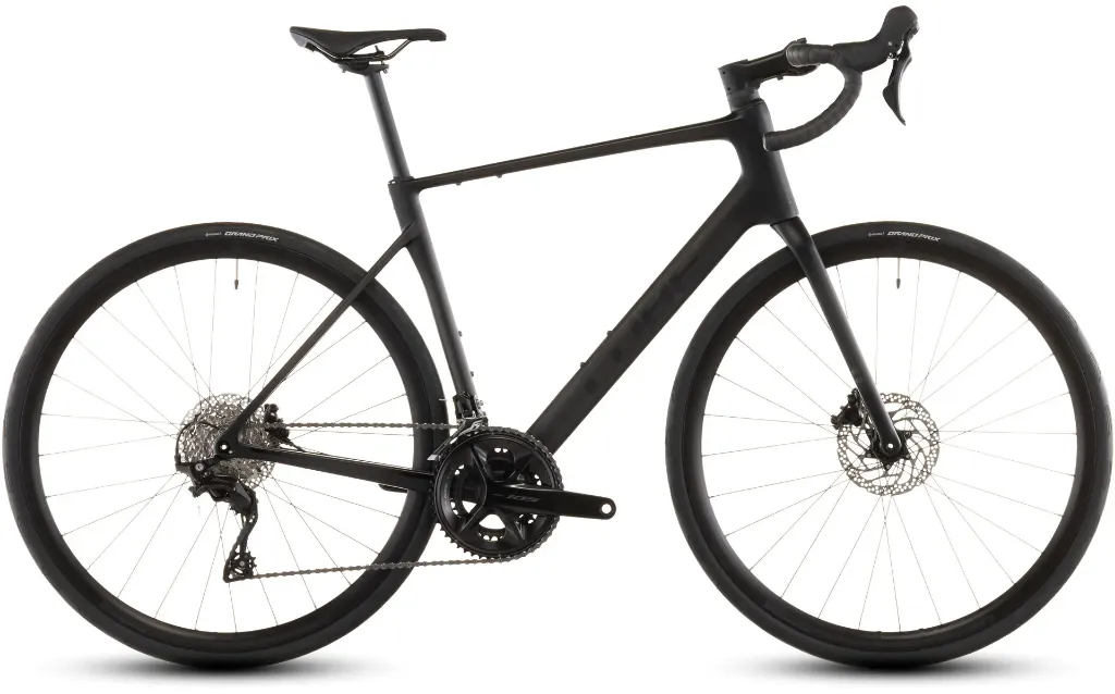 CUBE Attain C:62 RACE blackline