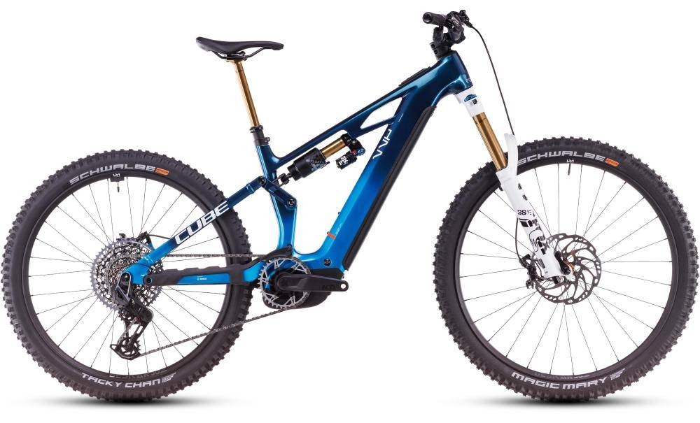 Stereo Hybrid ONE77 HPC AT 800 actionteam
